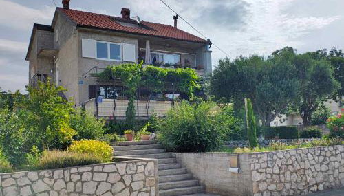 Apartment Krišković - Foto 2, Garden view