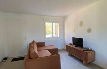 VILLA VUE LAC -3 chambres jardin-proche du lac et du Centre-ville , 2 places parking - Foto 9