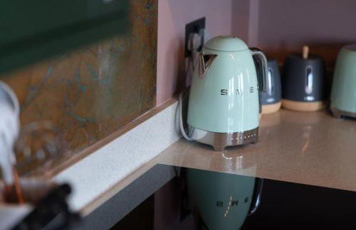 Stylish Beachfront Luxury Apartment, Sweeping Ocean Views and Log Burner - Foto 132