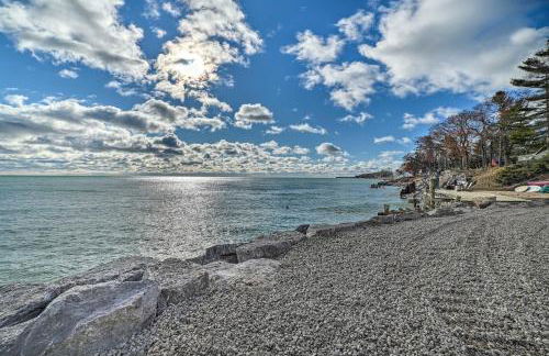 East Tawas Home with Patio, Lake Huron On-Site - Foto 32