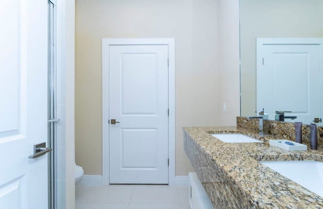 Stunning 4Bd Close to Disney @ Magic Village 7614 - Foto 115