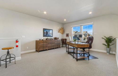 Colorado Modern Retreat with King Beds, Pickleball - Foto 56