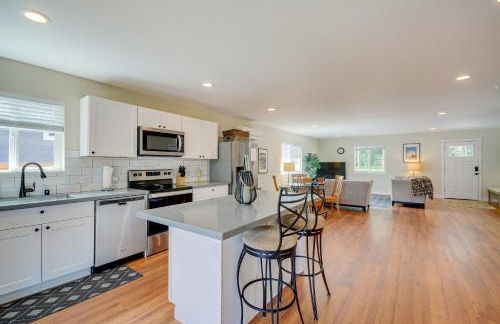 Westport Vacation Rental with Private Hot Tub! - Foto 9