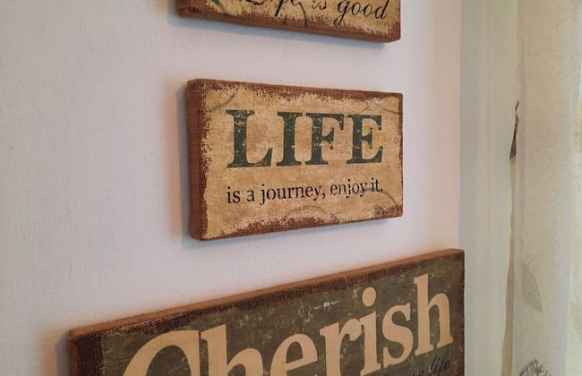 Crete Country Escape 2 Bd w Patio - Photo 36