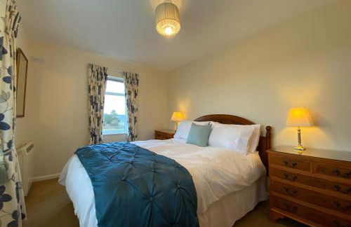 Nantucket House - Photo 8