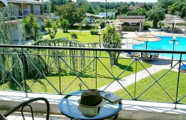 Hotel Kalamitsi Apartments - Photo 36