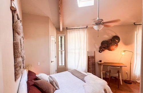 Wildland Aerie at Treehaus with Creekside Hot Tub Pets OK - Foto 43