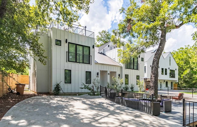 Upstay - Eastside Home w LRG Patio - Rooftop Deck - Foto 41