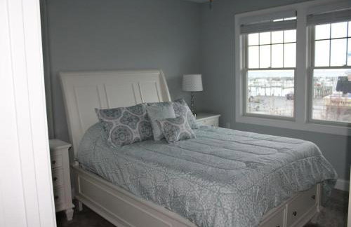 Sunday To Sunday, Elevator, Beach Badges, Roof Top Deck, Wifi, Bay Side 4 Bedroom, 3 Bath Townhouse 14056 - Foto 16