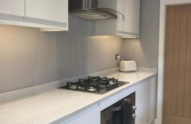 Cheshire Home Stays - Photo 6