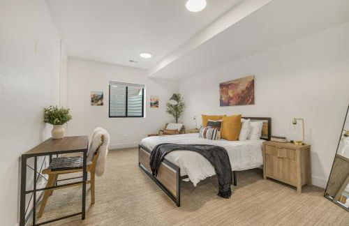 TetonHaus 5BR Hot Tub Game Room Walk to Driggs 20 min to Targhee - Foto 19