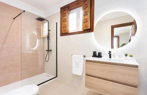 Zafiro Piscina Climatizada Jacuzzi Barbacoa Vistas al mar - Foto 5