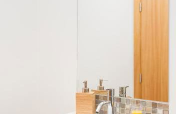 Endless Blue House - Photo 12