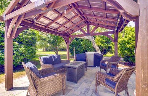 Pet-Friendly Home with Gazebo Minutes to Beach! - Foto 32