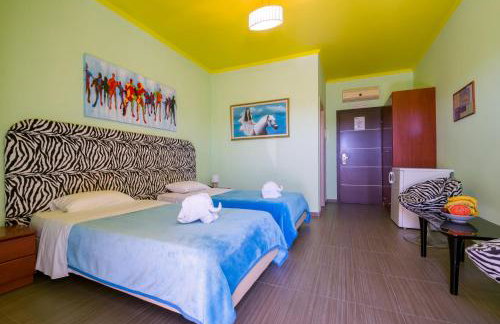 Olympos Paradice Hotel-Near zorbas Beach-FREE Breakfast - Foto 58