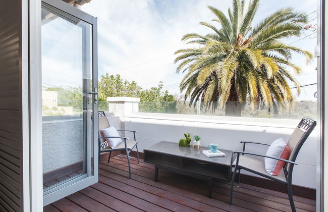 The Jetty Beach Apartment by Ready Set Host - Foto 23