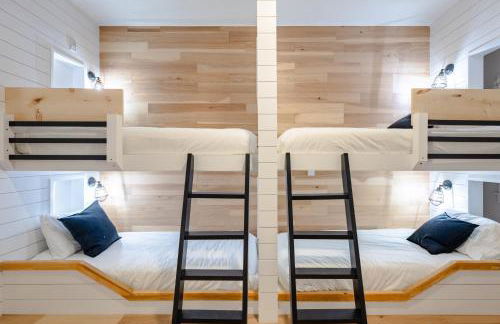 Centre Court Harmony, Near Attractions, Reunion Membership, 1303 - Foto 4