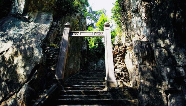 Le scalinate delle Montagne di Marmo