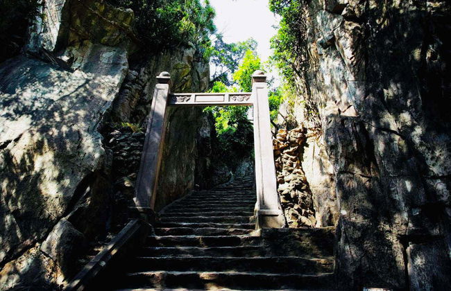 Tour por las Montañas de Mármol - Foto 1