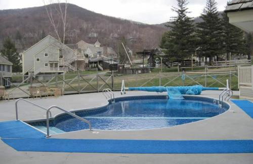 1st Floor Mountain View Suite Ski On Off At Jiminy- Fully Redone Decor - Foto 26