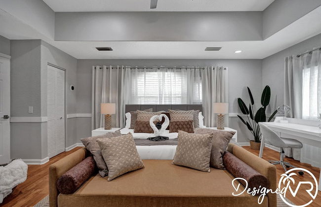 Modern Chic 7-BR with Pool & Gameroom - Foto 6