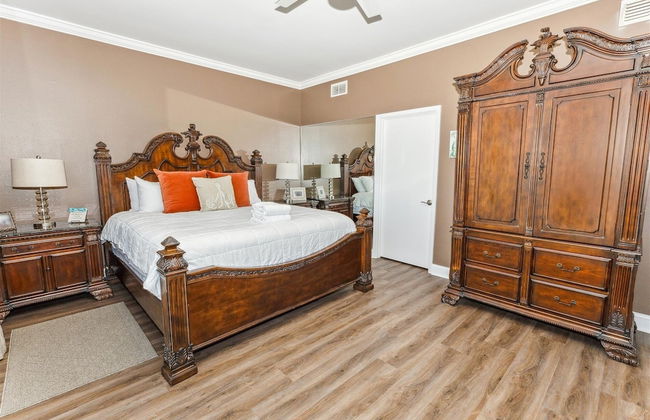 Shoreline Towers 1124 3 Bedroom Condo by RedAwning - Photo 11