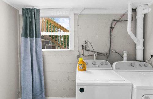 10 Mins to Downtown Modern in Magic City- Unit B - Foto 43