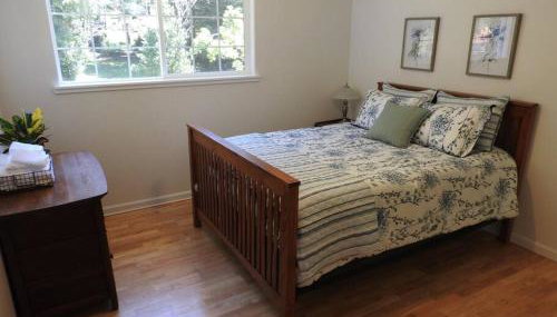 Coastal Charm: SW Oregon home on 2+ quiet acres - Foto 3