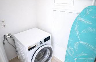 City Centre Roof Terrace Penthouse with Parking - Photo 24