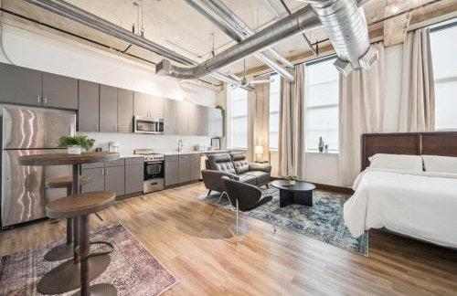 Stylish Loft 5 Min to Downtown No 212 - Photo 25