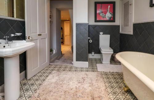 Ismay Lounge Apartment- Titanic Interest - Foto 32