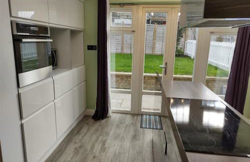 Milton House - Photo 8