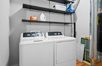 1BR - Walk to Convention Center & Stadiums - Foto 16