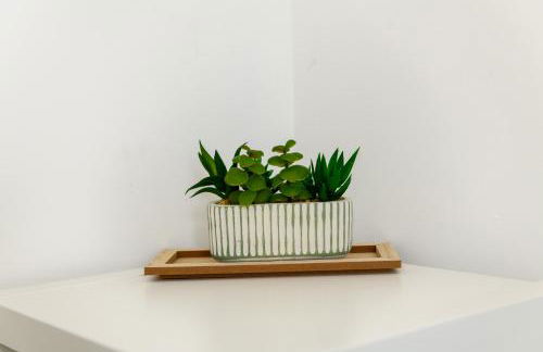 Asher Suite - Cozy 2BR Home with Parking & WIFI - Foto 4