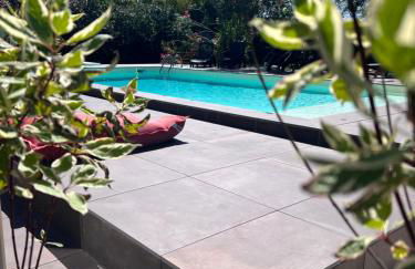 LE RELAIS DES CHATEAUX - Foto 7