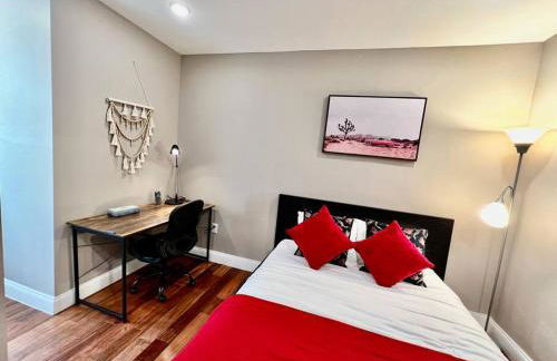 404 Rose in the city 1 BD living room in center city - Foto 32