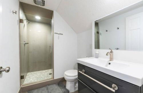 Luxury Chefs Kitchen - OSU/Short North - Sleeps 10 - Foto 2