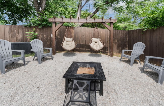 Stockyards- 4min Pet Friendly 3BR Luxe Gem - Foto 3