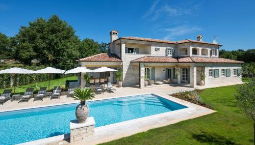Villa Nevia with pool and sport court's - Foto 2