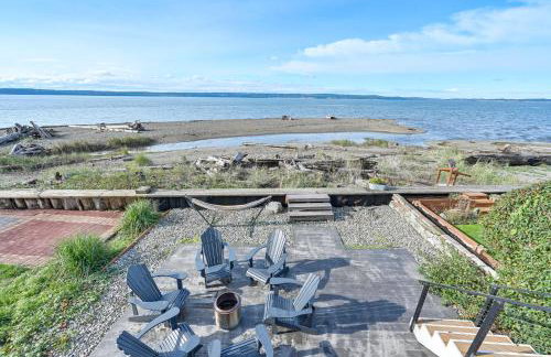 Coastal PNW Home on Swimmable Beach with Hot Tub! - Foto 25