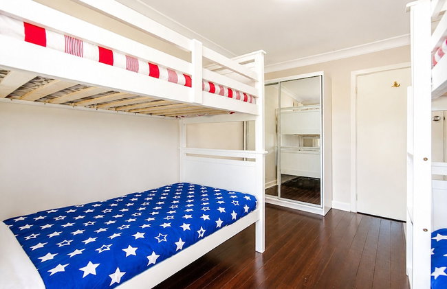 Willmott Beach House - Photo 2