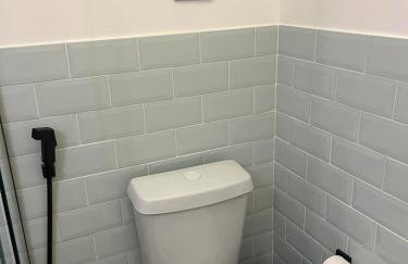 Loft novo, bem localizado, decorado em alto padrão - Foto 38