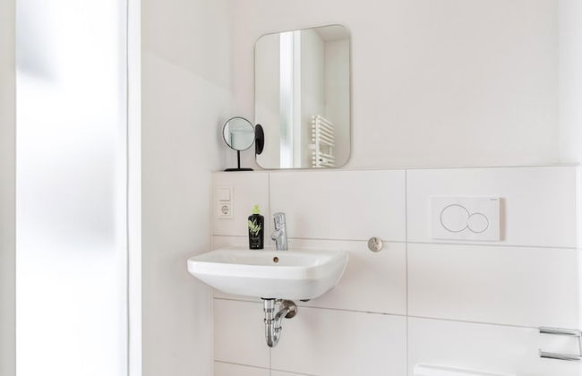 Limehome Augsburg - Foto 19