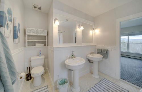 Scenic Loon Lake Adventure Retreat with Dock! - Foto 17