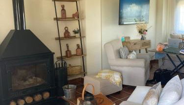 Bonita casa a estrenar en paraje natural a 35 minutos de Sevilla - Foto 5