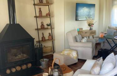 Bonita casa a estrenar en paraje natural a 35 minutos de Sevilla - Foto 5