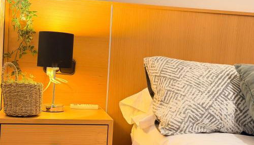 VUT Plaza Florida - Parking gratis - Foto 3