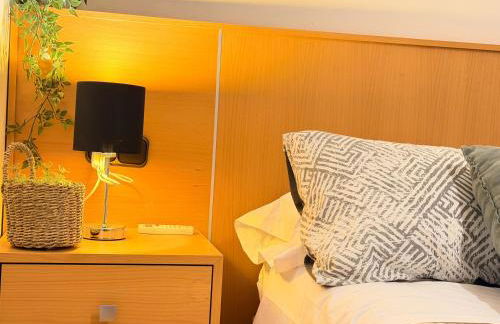 VUT Plaza Florida - Parking gratis - Foto 3