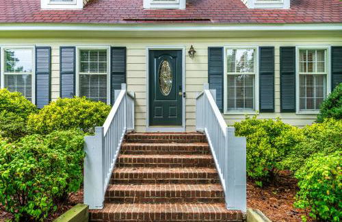 Cozy 4bd Home - NC State & Airport nearby - Foto 49