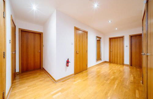 Weston's Penthouse sleep 11, 8 Beds Free Parking - Foto 64